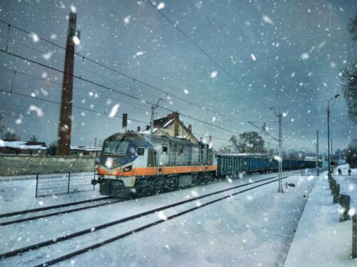 Urban K Zimowy pociąg w Pieńsku